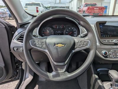 2025 Chevrolet Malibu - Photo 11