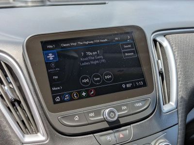 2025 Chevrolet Malibu - Photo 18