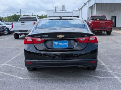 2025 Chevrolet Malibu - Photo 4