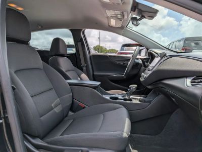2025 Chevrolet Malibu - Photo 24