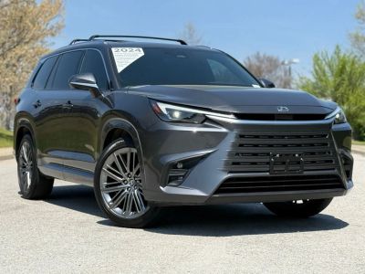 2024 Lexus TX - Photo 2