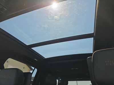 2024 Chevrolet Suburban — photo 26 view