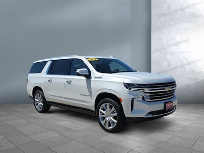 2024 Chevrolet Suburban — photo 8 view