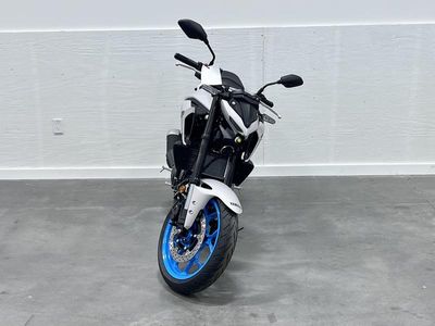 2025 Yamaha MT-03 - Photo 5