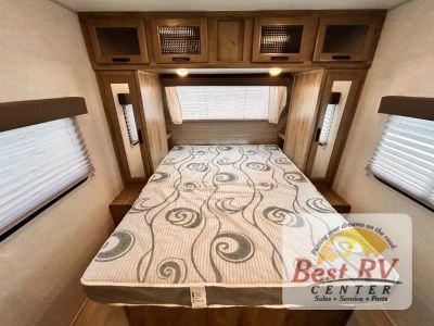 2021 Forest River RV Surveyor Legend - Photo 34