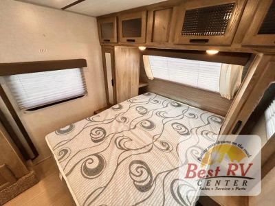 2021 Forest River RV Surveyor Legend - Photo 36