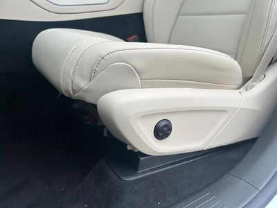2026 Mercedes-Benz GLE 350 - Photo 4