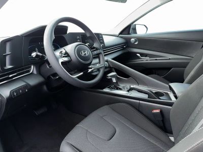 2026 Hyundai Elantra - Photo 13