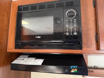 2014 Prime Time RV Avenger - Photo 11