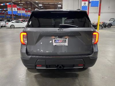 2022 Ford Explorer — interior view