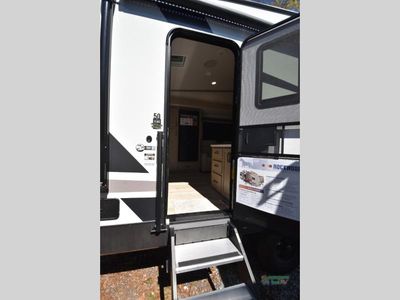 2025 Forest River RV Rockwood Signature - Photo 7