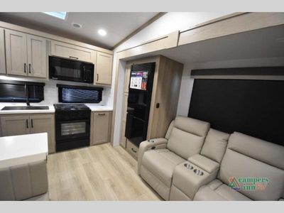 2025 Forest River RV Rockwood Signature - Photo 24