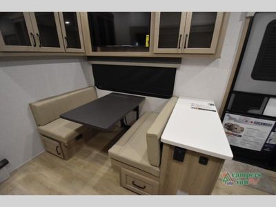 2025 Forest River RV Rockwood Signature - Photo 29