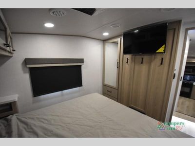 2025 Forest River RV Rockwood Signature - Photo 41