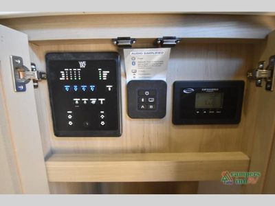 2025 Forest River RV Rockwood Signature - Photo 20