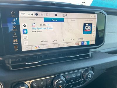 2026 Jeep Gladiator - Photo 12