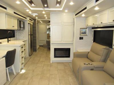 2026 Tiffin ALLEGRO RED - Photo 6