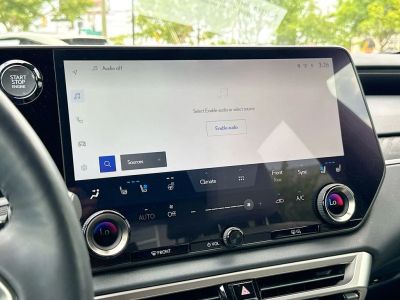 2023 Lexus RX - Photo 25