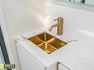 2026 Brinkley Model I - Photo 17