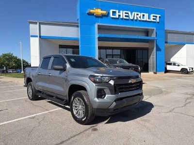 2026 Chevrolet Colorado 14C43 — front three-quarter view