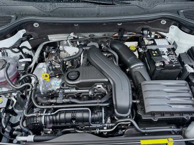 2026 Volkswagen Taos — photo 25 view