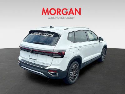 2026 Volkswagen Taos — photo 7 view