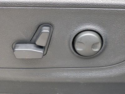 2026 Ram 1500 — photo 16 view