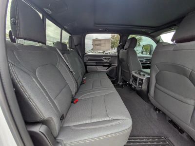 2026 Ram 1500 — photo 11 view