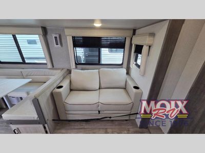 2025 Coachmen RV Catalina Legacy Edition - Photo 10