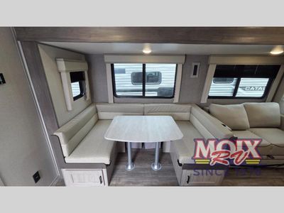 2025 Coachmen RV Catalina Legacy Edition - Photo 8