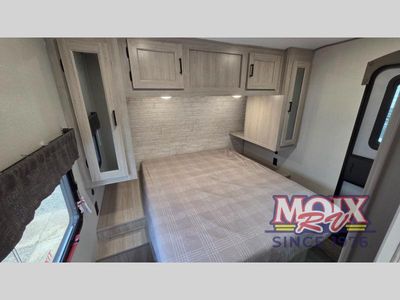 2025 Coachmen RV Catalina Legacy Edition - Photo 14