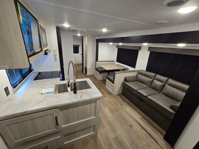 2025 Forest River Palomino - Photo 15