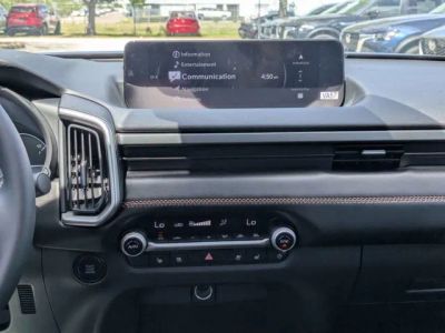 2026 Mazda CX-50 — photo 17 view