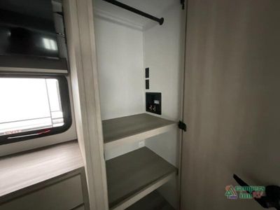 2026 Grand Design Influence — photo 40 view