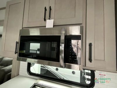 2026 Grand Design Influence — photo 18 view