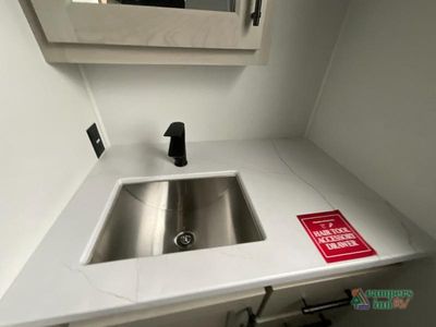 2026 Grand Design Influence — photo 43 view