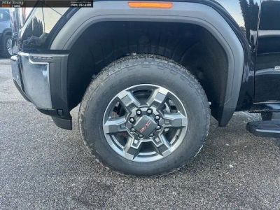 2026 GMC Sierra 2500 HD — side profile view