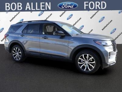 2026 Ford Explorer ST-Line in Gray Metallic — front three-quarter view
