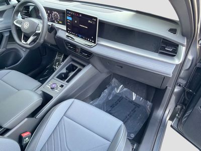 2026 Volkswagen Tiguan - Photo 14