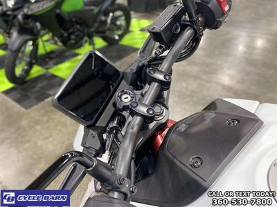 2025 Honda CB750 Hornet - Photo 14