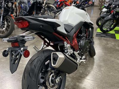 2025 Honda CB750 Hornet - Photo 5