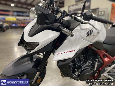 2025 Honda CB750 Hornet - Photo 9