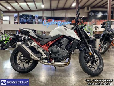 2025 Honda CB750 Hornet - Photo 1