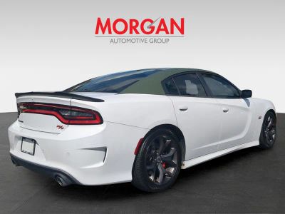 2017 Dodge Charger — detail view
