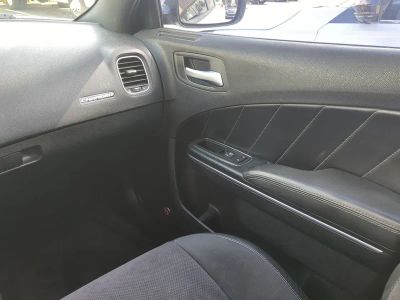 2017 Dodge Charger — photo 18 view