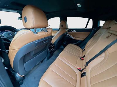 2022 BMW X6 — photo 24 view