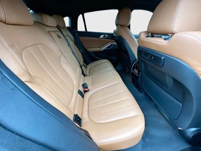 2022 BMW X6 — photo 28 view