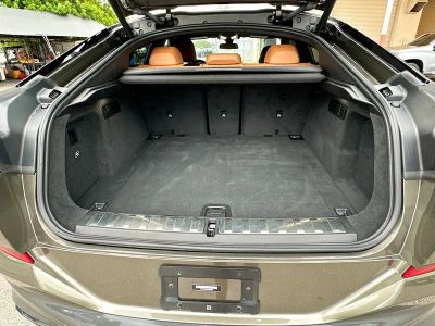 2022 BMW X6 — photo 26 view