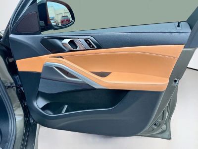 2022 BMW X6 — photo 33 view