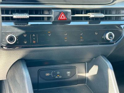 2026 Kia Sportage — photo 15 view